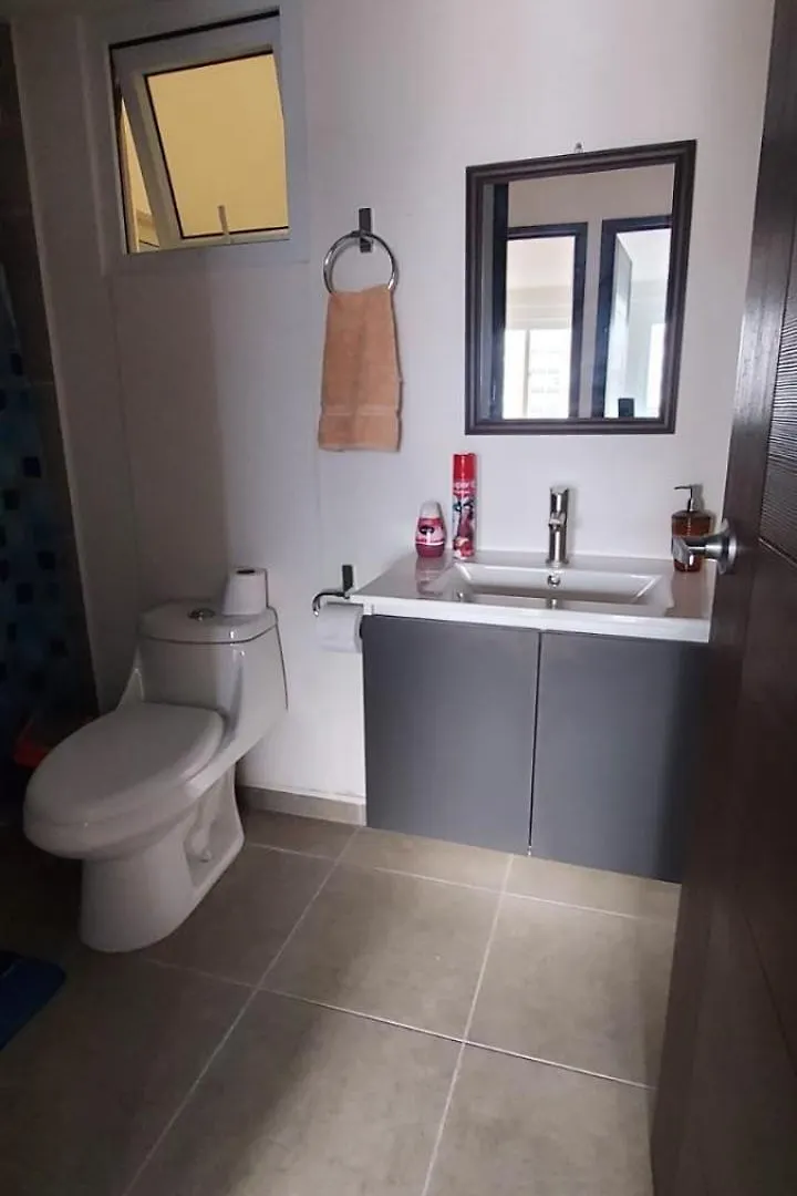Lindo Apartamento En Parque Mateo 과테말라 아파트