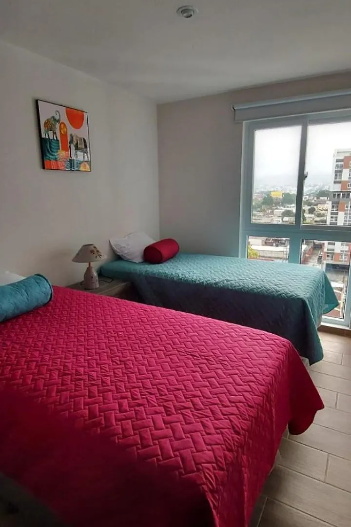 아파트 Lindo Apartamento En Parque Mateo 과테말라